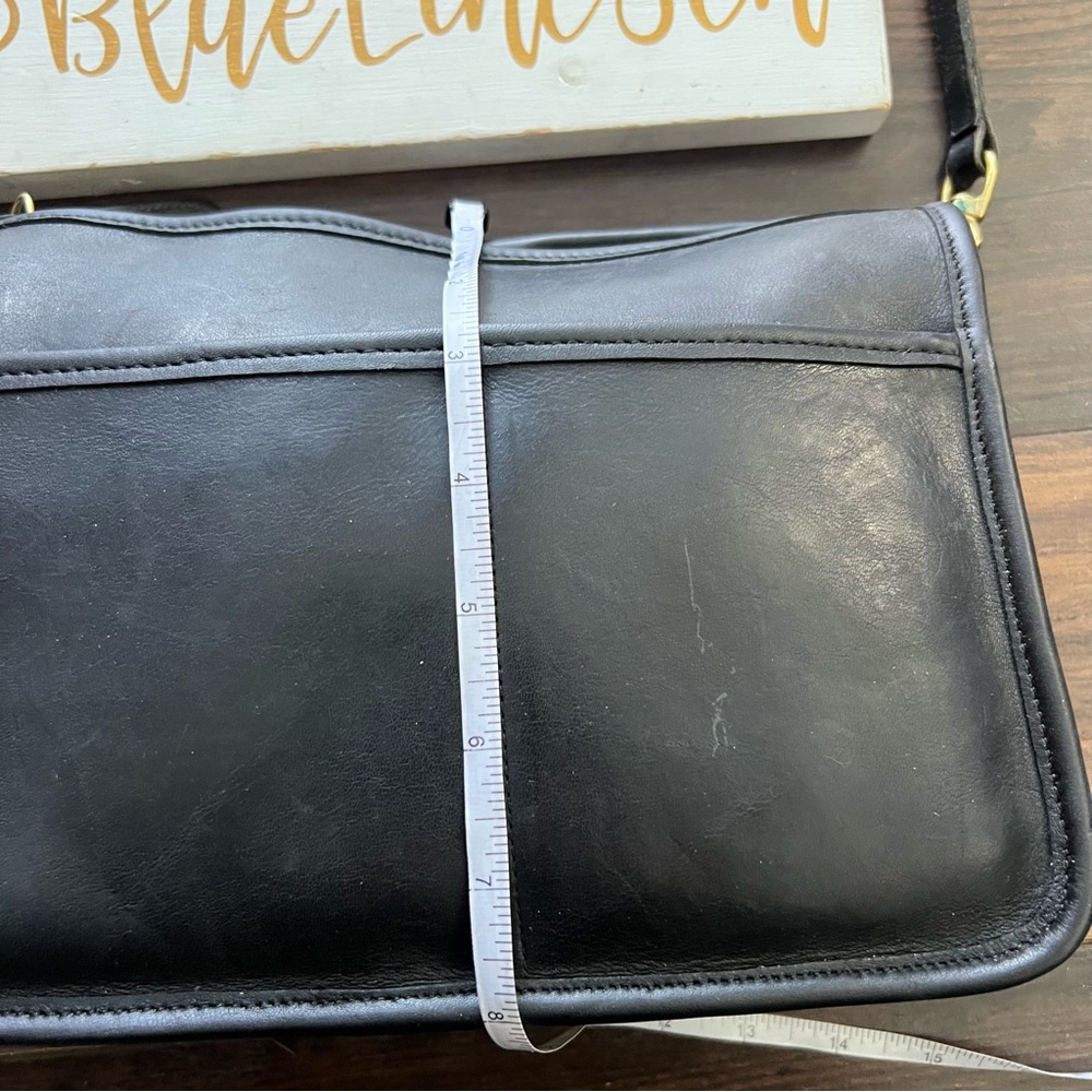 Vintage Coach Shoulder Bag - Picture 11 of 12